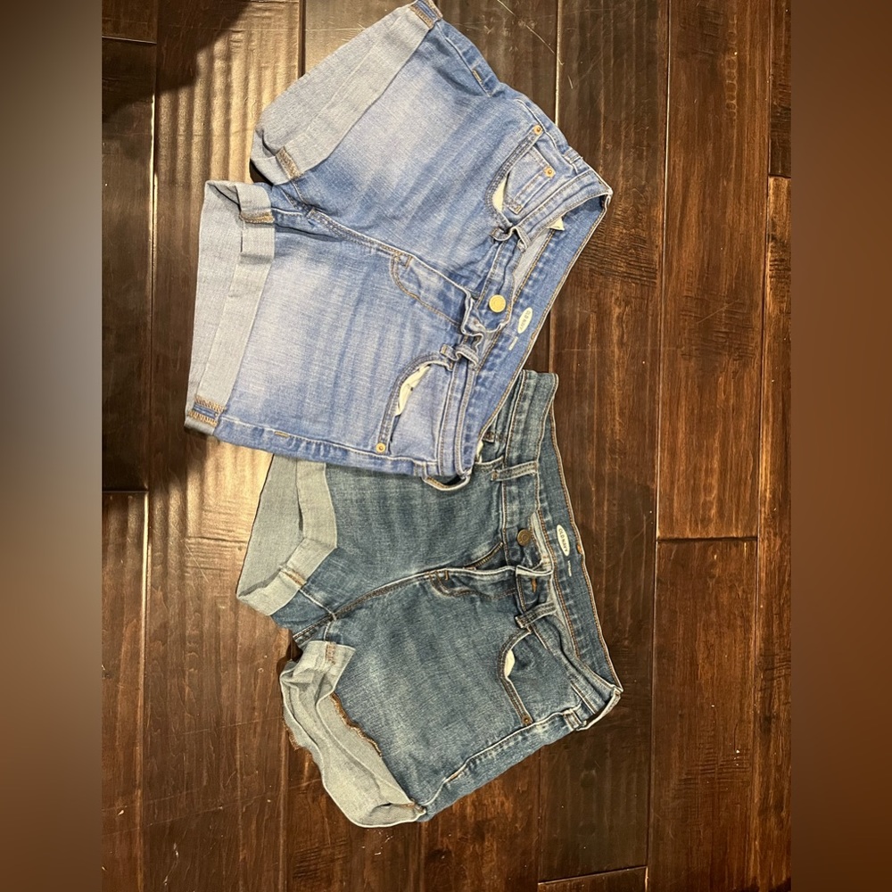 Old navy boyfriend cut shorts